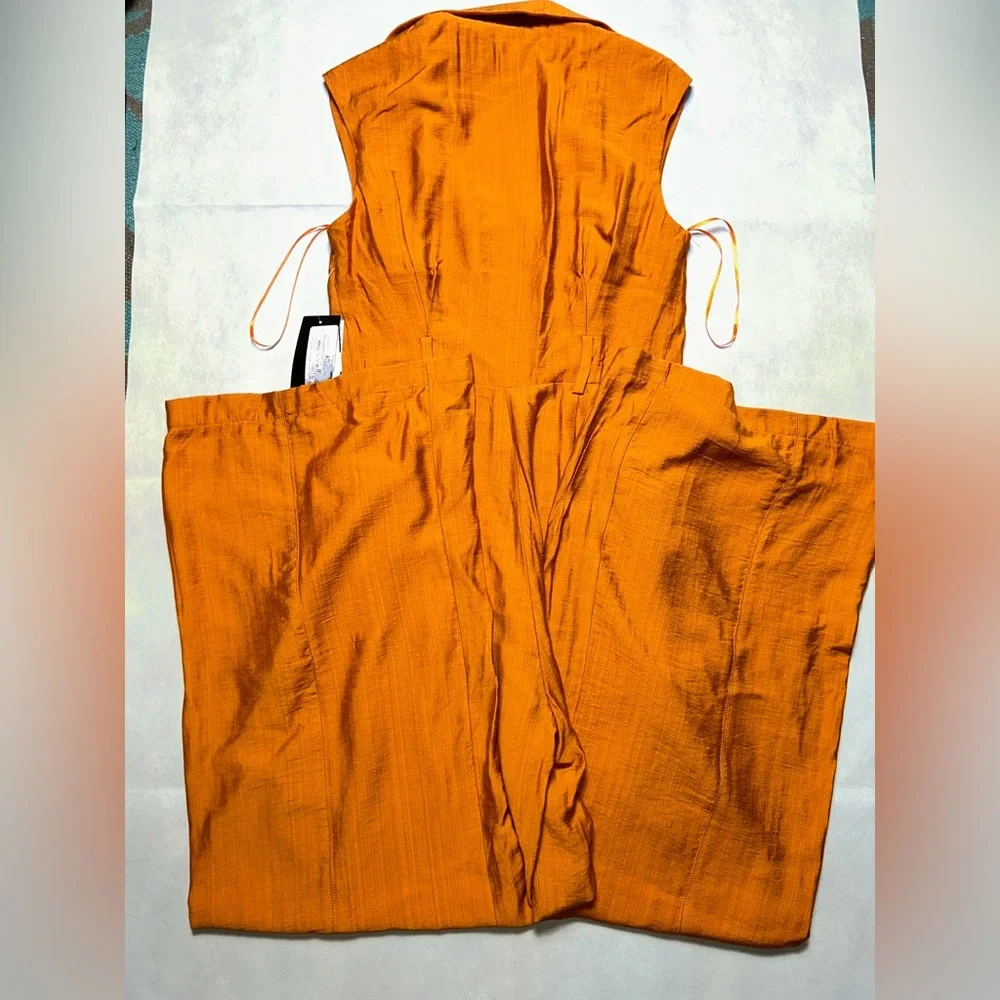 Taylor cayenne color cargo wide leg zip front jumpsuit NWT size 4 - Picture 4 of 6